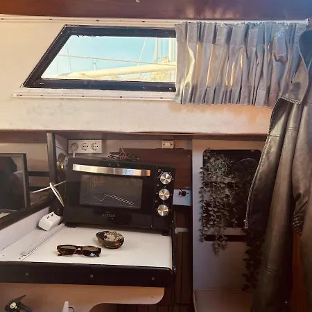 Deolinda Charming Boat At Oriente Marina *